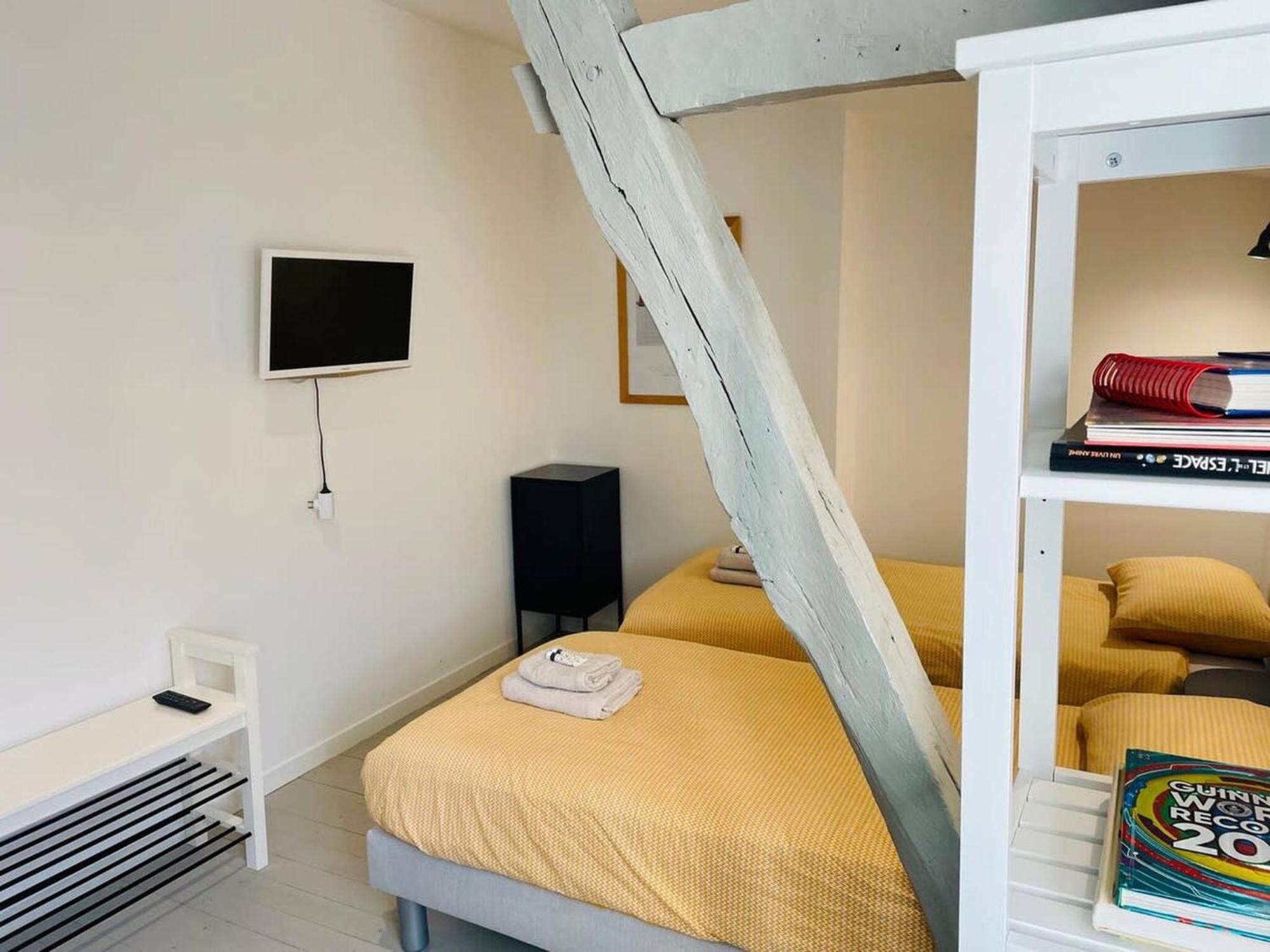 Hotel Particulier Refait A Neuf Hypercentre - Wifi La Rochelle  Luaran gambar